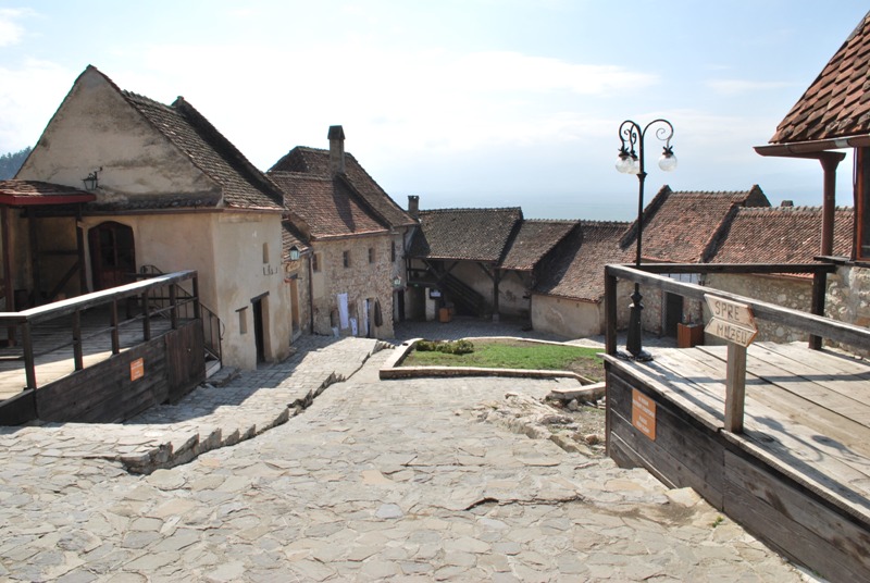 Bran Moieciu Pensiunea Casa Tolstoi | Cetatea Rasnov Bran